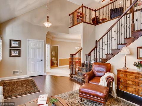 1459 Steeplechase Ln, Eagan, MN 55122 photo 8