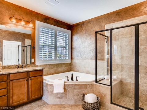 1459 Steeplechase Ln, Eagan, MN 55122 photo 17