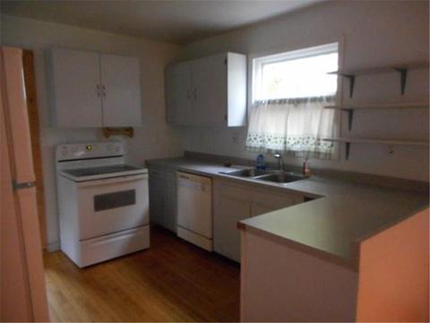 942 E Camp St, Ely, MN 55731 photo 4