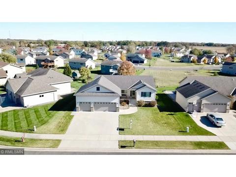 24380 19th Ave, Saint Augusta, MN 56301 photo 2
