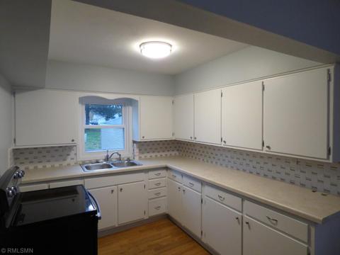 532 7th Ave SE, Waseca, MN 56093 photo 5