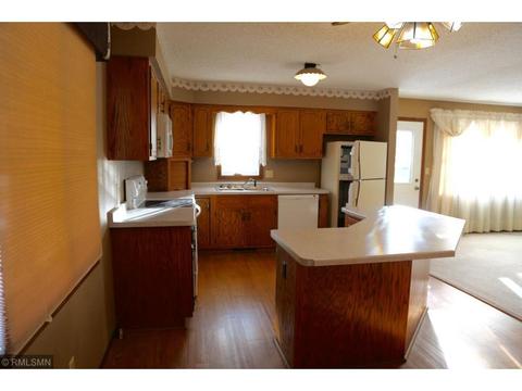 519 6th St N, Cold Spring, MN 56320 photo 5