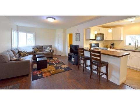 916 Willow St, Brainerd, MN 56401 photo 2