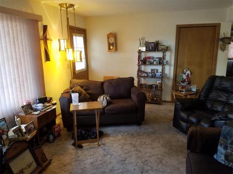 110 E 3rd St, Winthrop, MN 55396 photo 7
