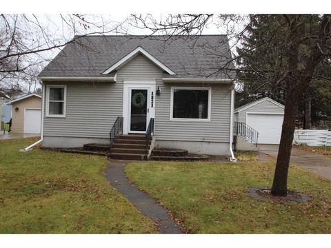 1821 Graydon Ave, Brainerd, MN 56401 photo 1