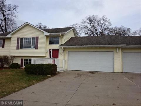 2363 Pineview Ct, Red Wing, MN 55066 photo 2