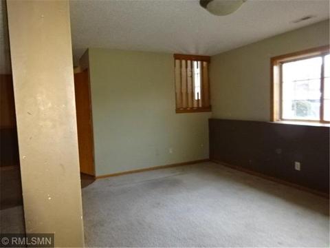 2363 Pineview Ct, Red Wing, MN 55066 photo 11
