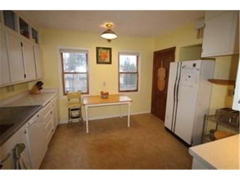 1812 E 10th St, Duluth, MN 55812 photo 3