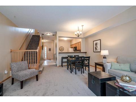 2246 Water Lilly Ln, Eagan, MN 55122 photo 5