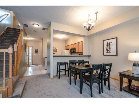 2246 Water Lilly Ln, Eagan, MN 55122 photo 6