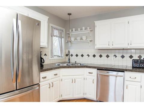 9625 Lakeside Trl, Champlin, MN 55316 photo 7