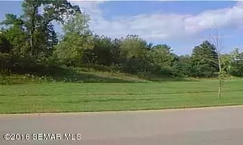 136 Hillwood Dr, Lake City, MN 55041