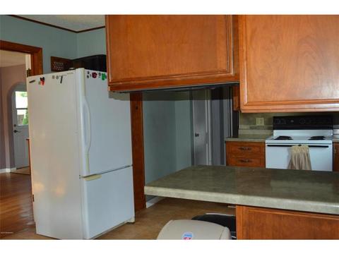 704 E Washington St, Caledonia, MN 55921 photo 8