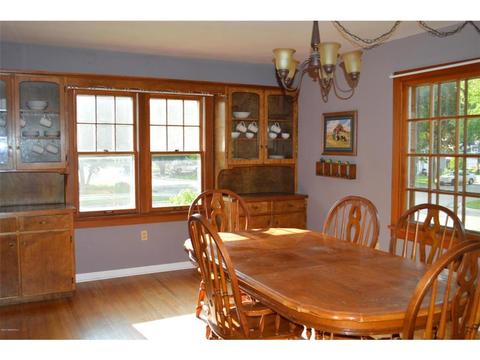 704 E Washington St, Caledonia, MN 55921 photo 3