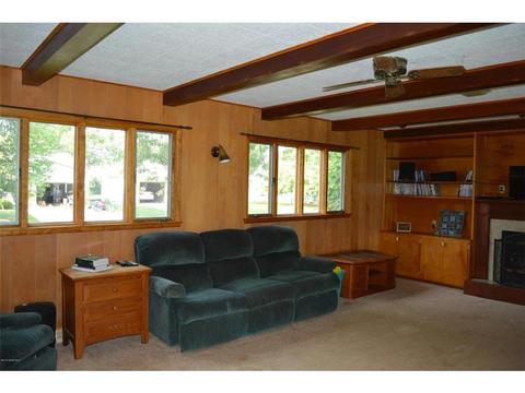 704 E Washington St, Caledonia, MN 55921 photo 13