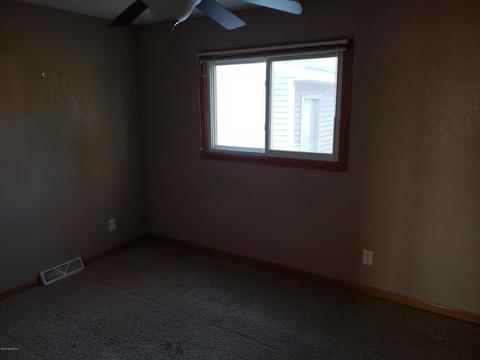 809 S Washington Ave, Spring Valley, MN 55975 photo 6