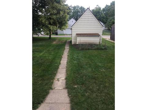 1005 9th Ave SW, Austin, MN 55912 photo 3