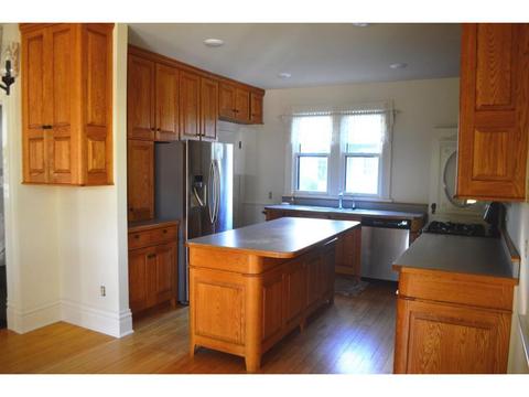 375 4th St SW, Plainview, MN 55964 photo 7