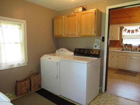255 2nd Ave NE, Harmony, MN 55939 photo 12