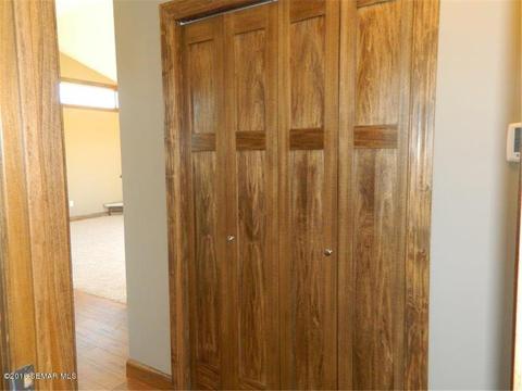 2010 13th Ave NE, Austin, MN 55912 photo 17