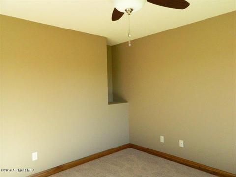 2010 13th Ave NE, Austin, MN 55912 photo 23
