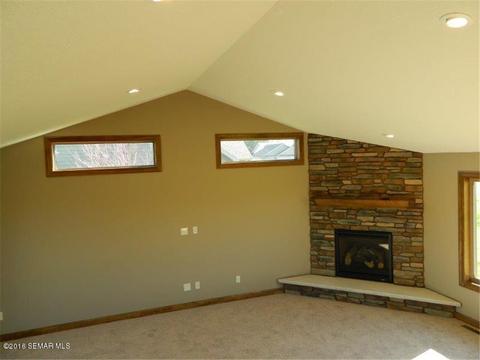 2010 13th Ave NE, Austin, MN 55912 photo 18