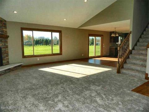 2010 13th Ave NE, Austin, MN 55912 photo 4