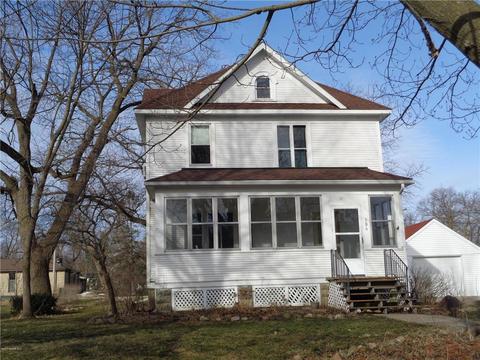 306 4th St, Lyle, MN 55953 photo 1