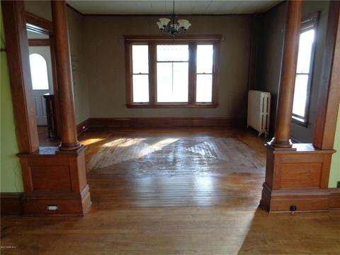 306 4th St, Lyle, MN 55953 photo 8