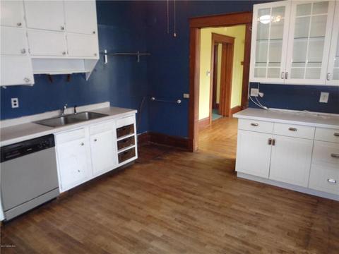 306 4th St, Lyle, MN 55953 photo 11
