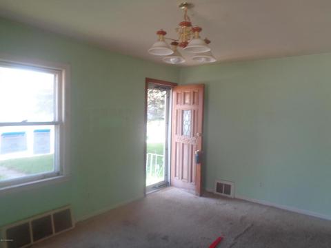 1303 5th Ave NW, Austin, MN 55912 photo 4