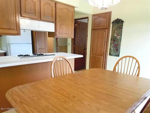 313 S 2nd St, Caledonia, MN 55921 photo 10