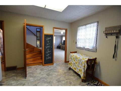 725 2nd Ave NW, Plainview, MN 55964 photo 8