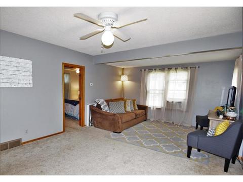 725 2nd Ave NW, Plainview, MN 55964 photo 9