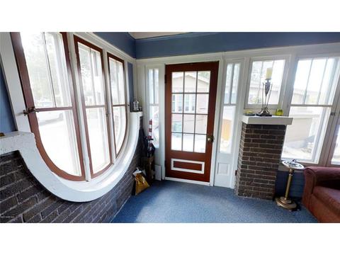 634 E Park Ave, Albert Lea, MN 56007 photo 2