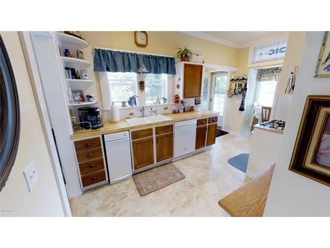 634 E Park Ave, Albert Lea, MN 56007 photo 10