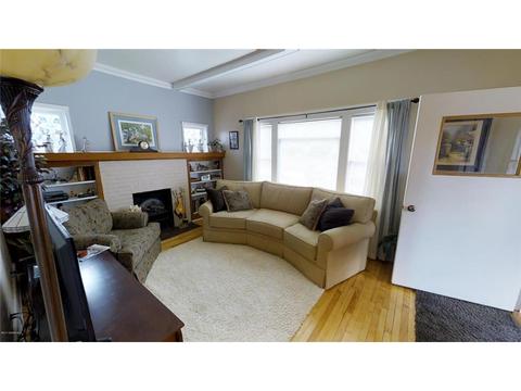 634 E Park Ave, Albert Lea, MN 56007 photo 5