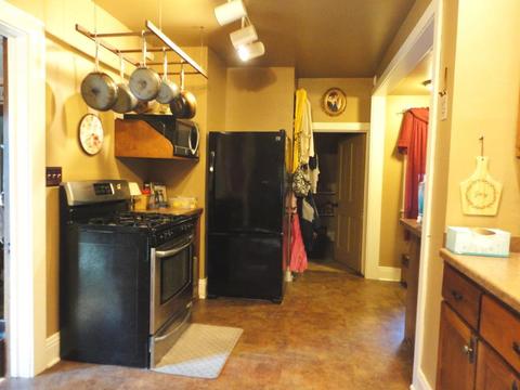 445 3rd Ave SW, Plainview, MN 55964 photo 9