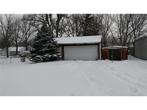 1911 3rd Ave NE, Austin, MN 55912 photo 2