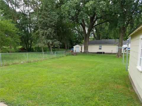 1102 12th Ave NE, Austin, MN 55912 photo 3