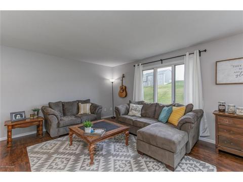 372 5th Ave SE, Dover, MN 55929 photo 3