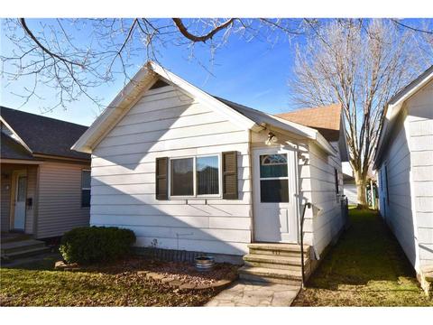 617 E 3rd St, Winona, MN 55987 photo 1
