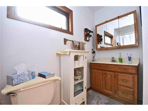 617 E 3rd St, Winona, MN 55987 photo 14