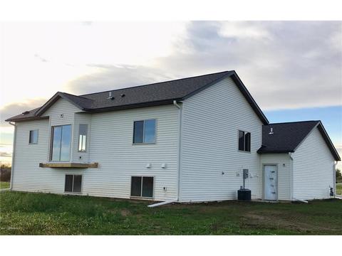 1029 Bucknell Ct, Spring Valley, MN 55975 photo 3