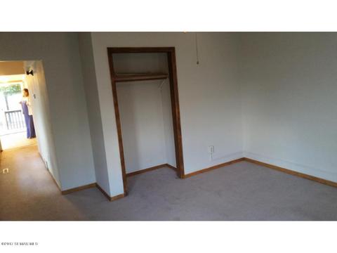 823 E Front St, Winona, MN 55987 photo 5