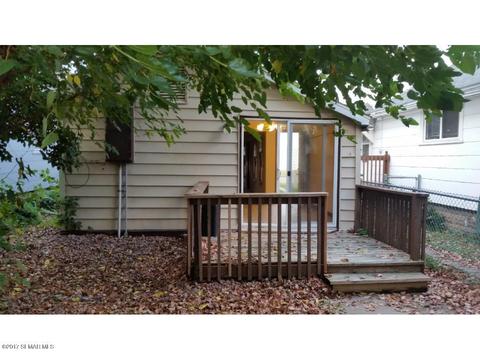 823 E Front St, Winona, MN 55987 photo 8