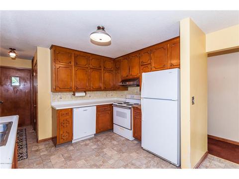 435 2nd St SW, Plainview, MN 55964 photo 4