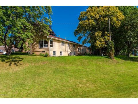 435 2nd St SW, Plainview, MN 55964 photo 28