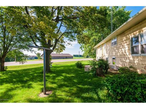 435 2nd St SW, Plainview, MN 55964 photo 27