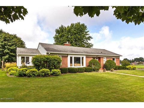 604 Spring St, Kenyon, MN 55946 photo 1
